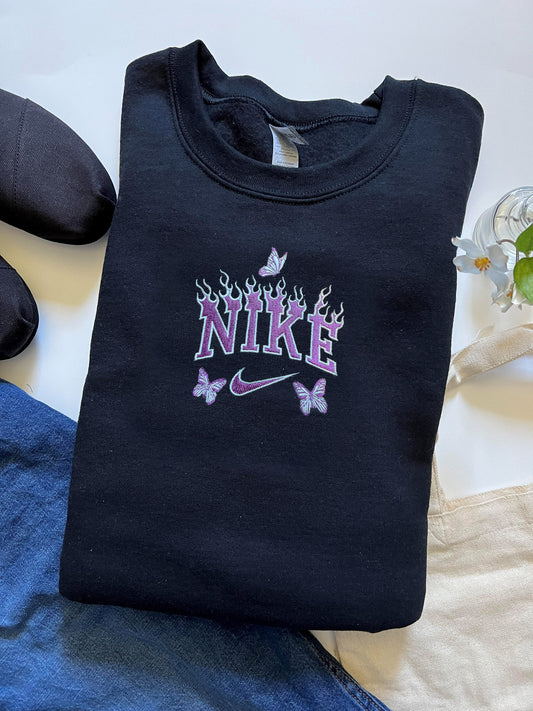 NIKE Embroidered Butterfly Crewneck Sweatshirt