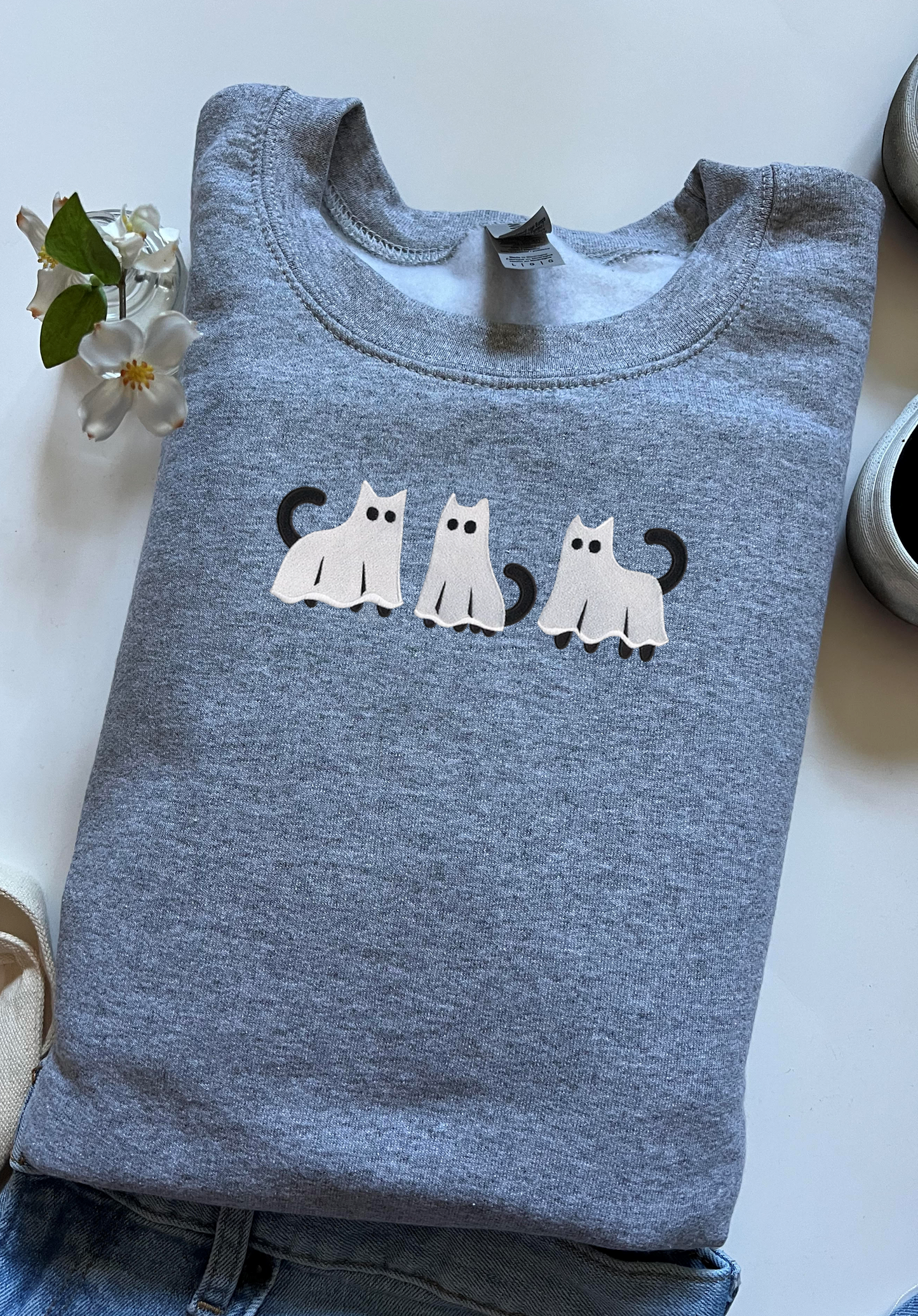 Cat Ghost Embroidered Sweatshirt