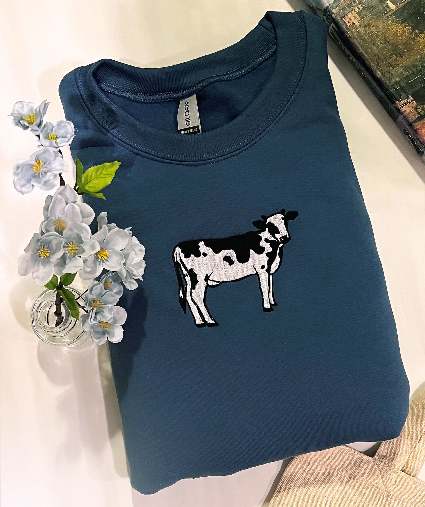 Cow Embroidered Sweatshirt